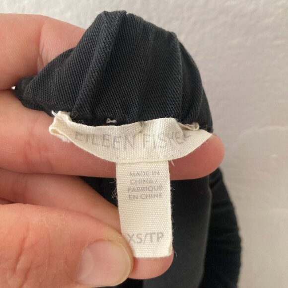 Eileen Fisher Flowy Cropped Pants Black Tencel Minimalist Office Classic Size XS - Picture 6 of 7